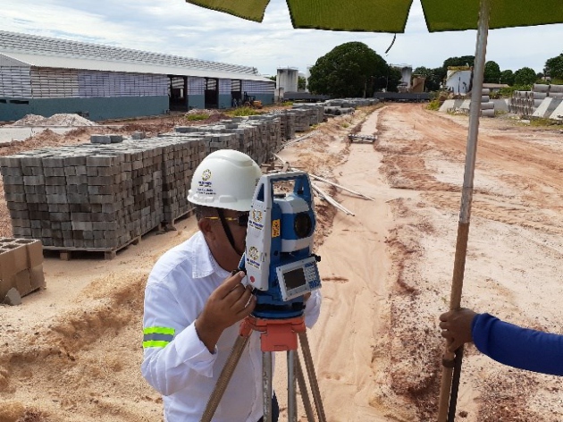 Construção do Hidroviário — Santarém – PA